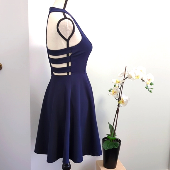 Lulu's Navy Blue Ribcage Style Back Mini Skater Dress - Size: S - Picture 9 of 12